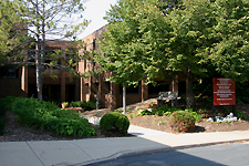 2004AACCIHQ.jpg